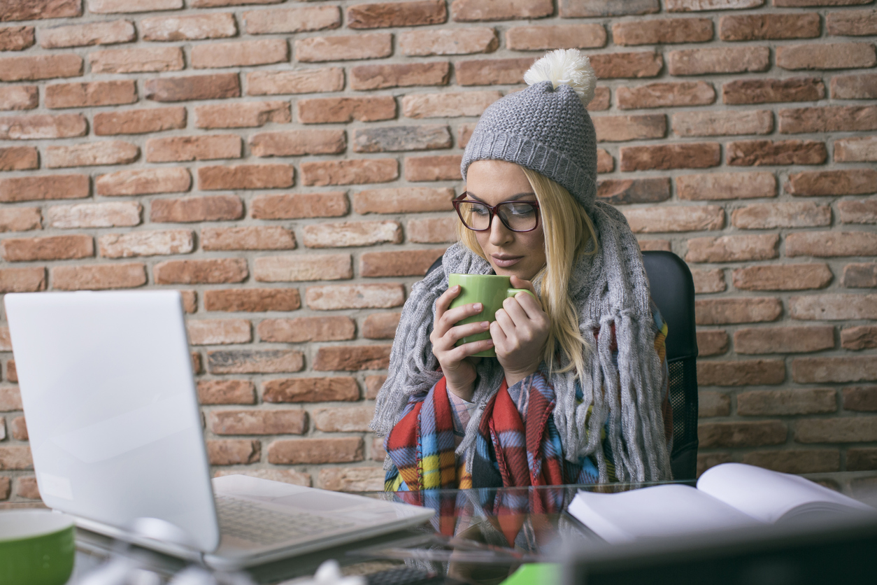 10 Ways to Stay Warm in a Freezing Office - Pt 2